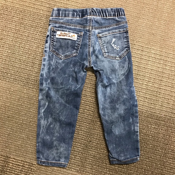 2T Burnt Marshmallow Distressed Denim - Picture 2 of 2